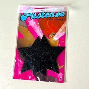 New in Package Black, Sparkling Pastesse